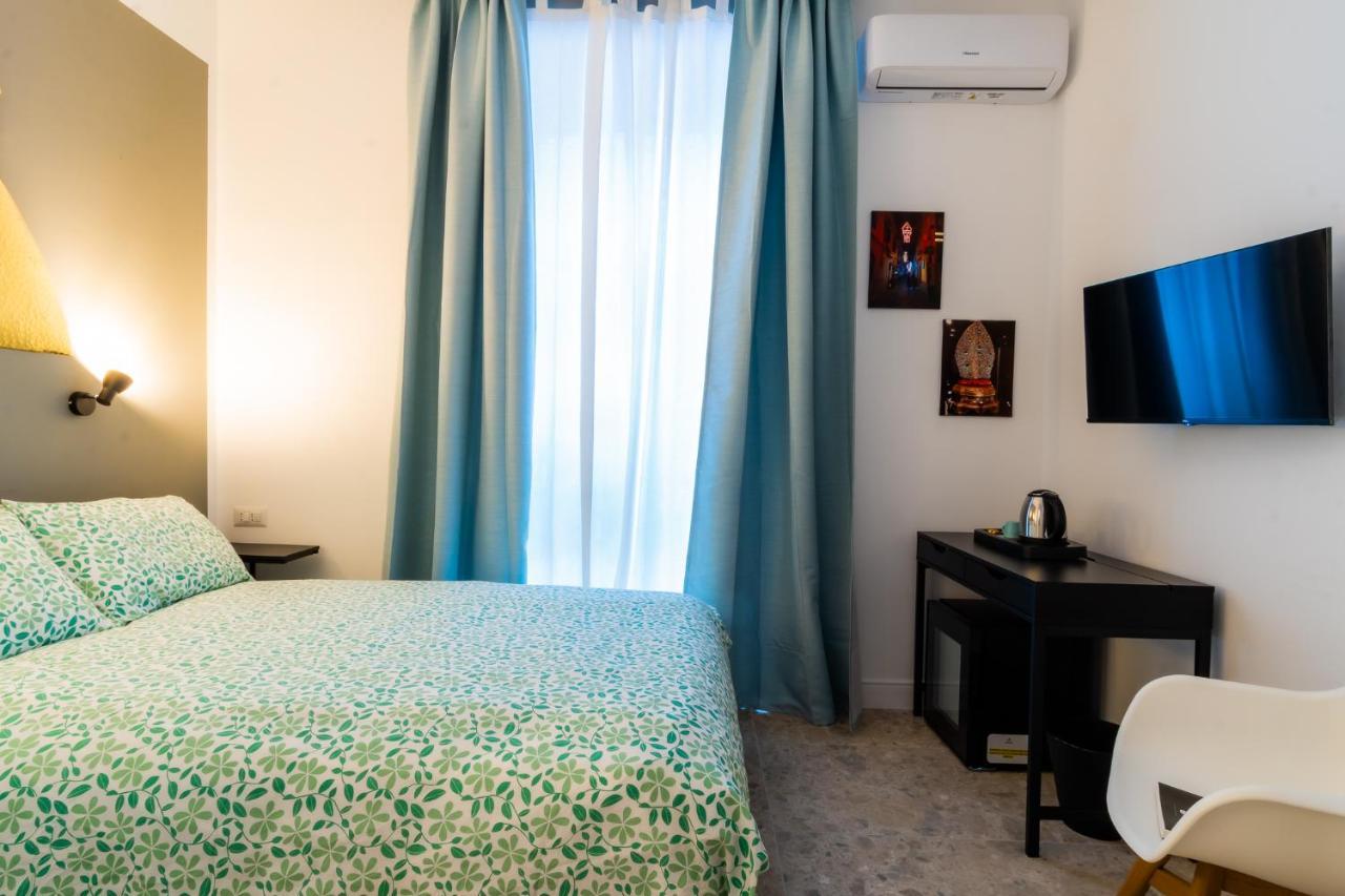 Naos Bed & Breakfast Napoli Ngoại thất bức ảnh